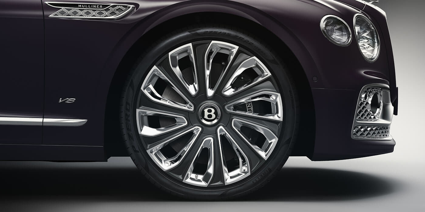 Bentley-Flying-Spur-V8-Mulliner-22-inch-painted-and-polished-wheel