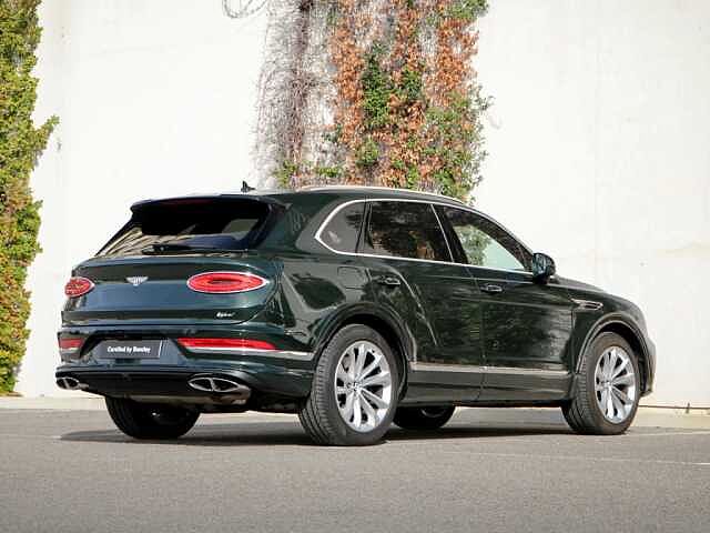 7:Bentley Bentayga V6 Hybrid, SUV, Cumbrian Green, Bentley Monaco